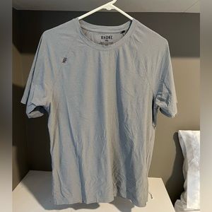 Rhone reign short sleeve workout shirt